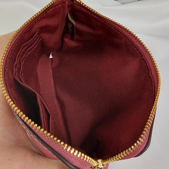 'COACH' PEBBLE-LEATHER SIGNATURE HORSE & CARRIAGE EMBOSSED WRISTLET BELLA~ROSAE - Picture 6 of 16